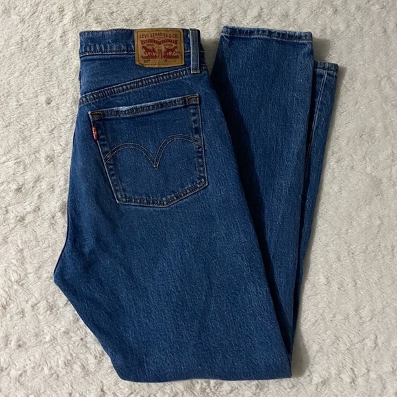 Levi's Denim - Womans 501 Denim Mom Jeans  W 29 L 28